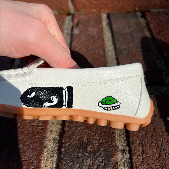 🎨 sold🚫🚫Hand-painted Mario kids Shoes - Picture 8 of 11